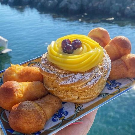 La Casa Di Aurora Leilighet Napoli Eksteriør bilde